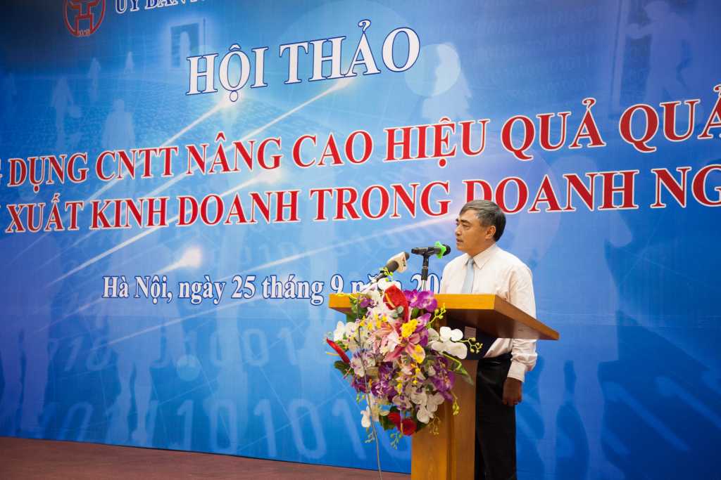Thứ trưởng bộ TT&TT Nguyễn Minh Hồng phát biểu tại hội thảo
