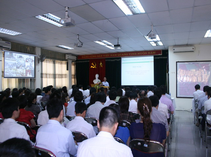 Tổ chức học tập, quán triệt nghị quyết trung ương 5, khóa xi tại đảng bộ TCT Thương mại Hà Nội
