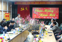 Phó Chủ tịch UBND TP Hà Nội Nguyễn Huy Tưởng chúc Tết Tổng công ty Thương mại Hà Nội