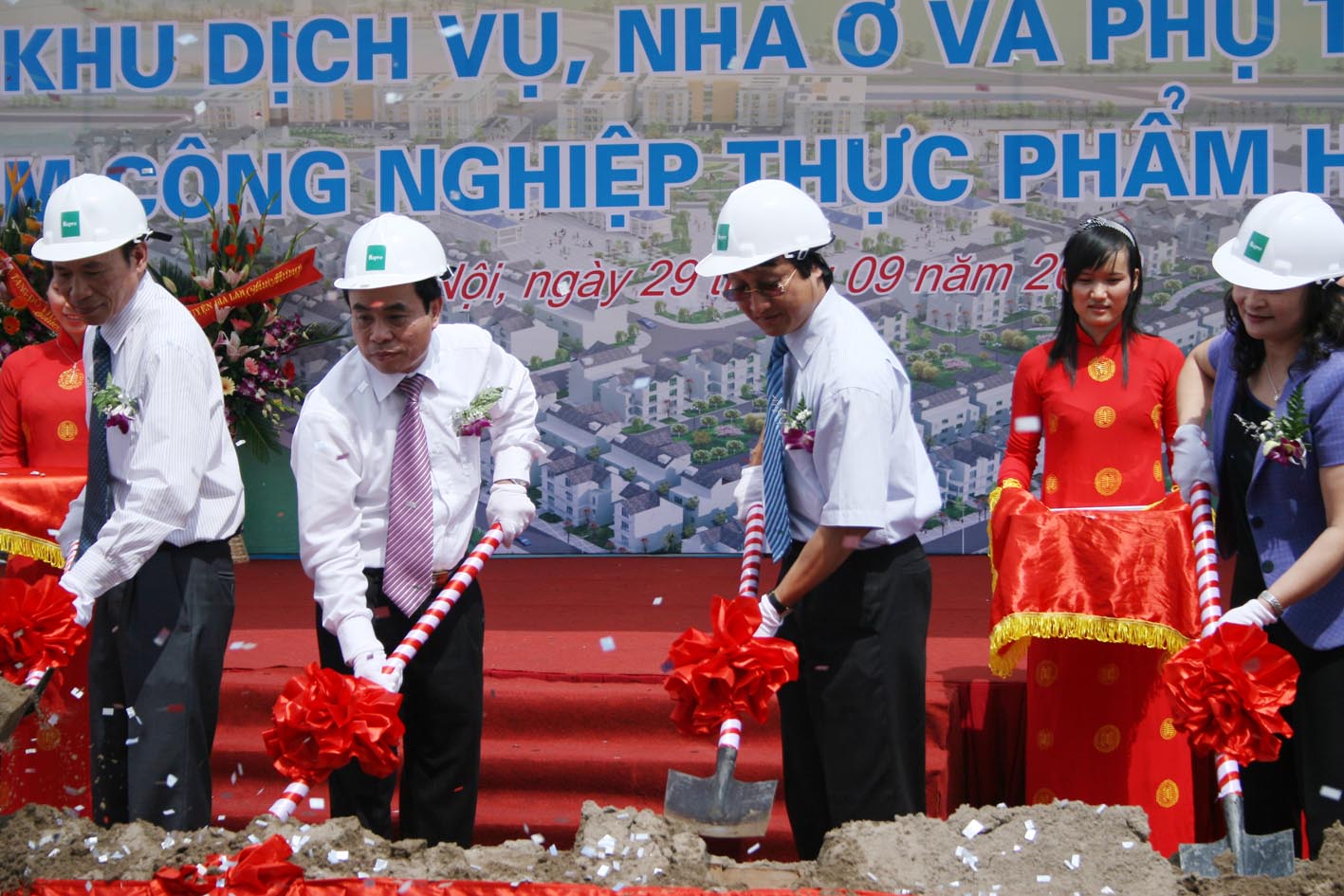 Lễ Khởi Công Khu Dịch Vụ, Nhà ở Và Phụ Trợ Cụm CNTP Hapro