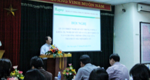 Hội nghị quán triệt nghị quyết trung ương 4 khoá XI, nghị quyết số 11 của BCT khoá XI và 9 chương trình công tác của thành uỷ Hà Nội khoá XV