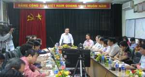 Phó Chủ tịch UBND TP Nguyễn Huy Tưởng cùng các sở, ngành làm việc với Tổng công ty Thương mại Hà Nội