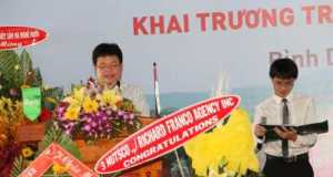 Thứ trưởng Bộ Y tế Phạm Lê Tuấn phát biểu chỉ đạo tại Lễ ra mắt